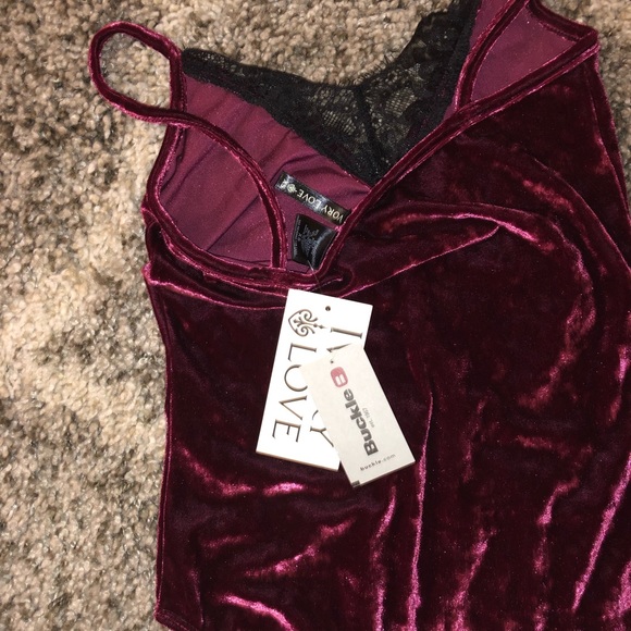 NWT buckle velvet bodysuit - Picture 3 of 5